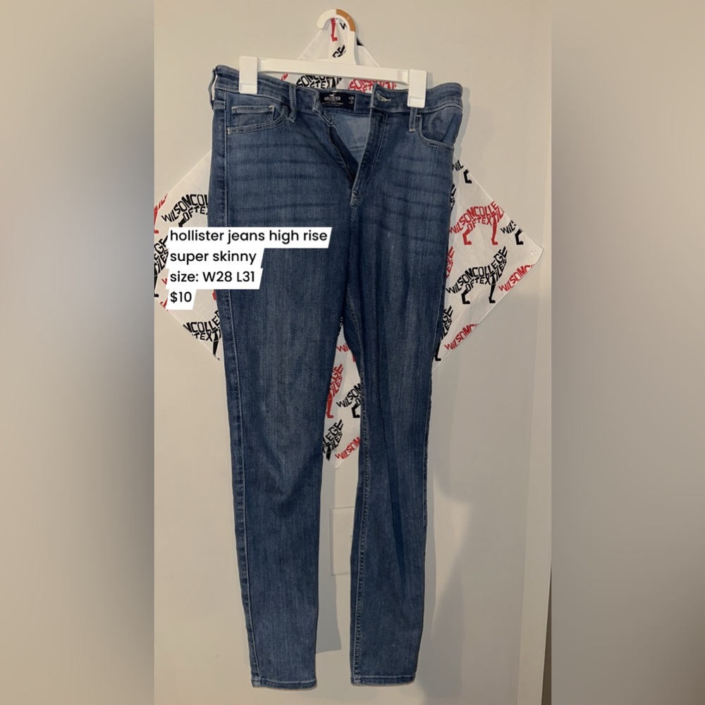 Hollister High Rise Skinny